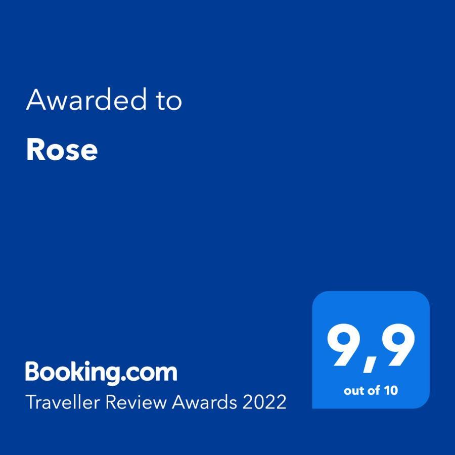 Rose Apartman Kaštela Kültér fotó